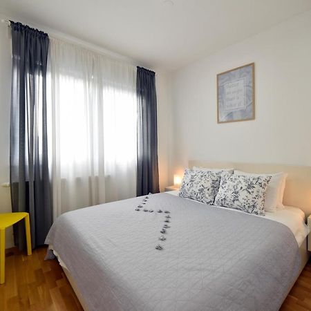 First Class Apartment, Free Parking Zagreb Buitenkant foto
