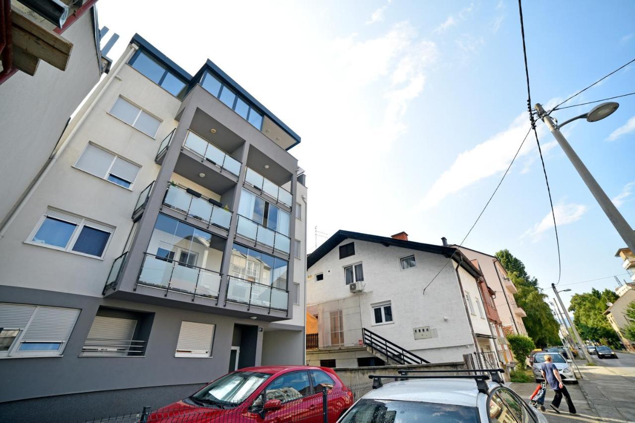 First Class Apartment, Free Parking Zagreb Buitenkant foto